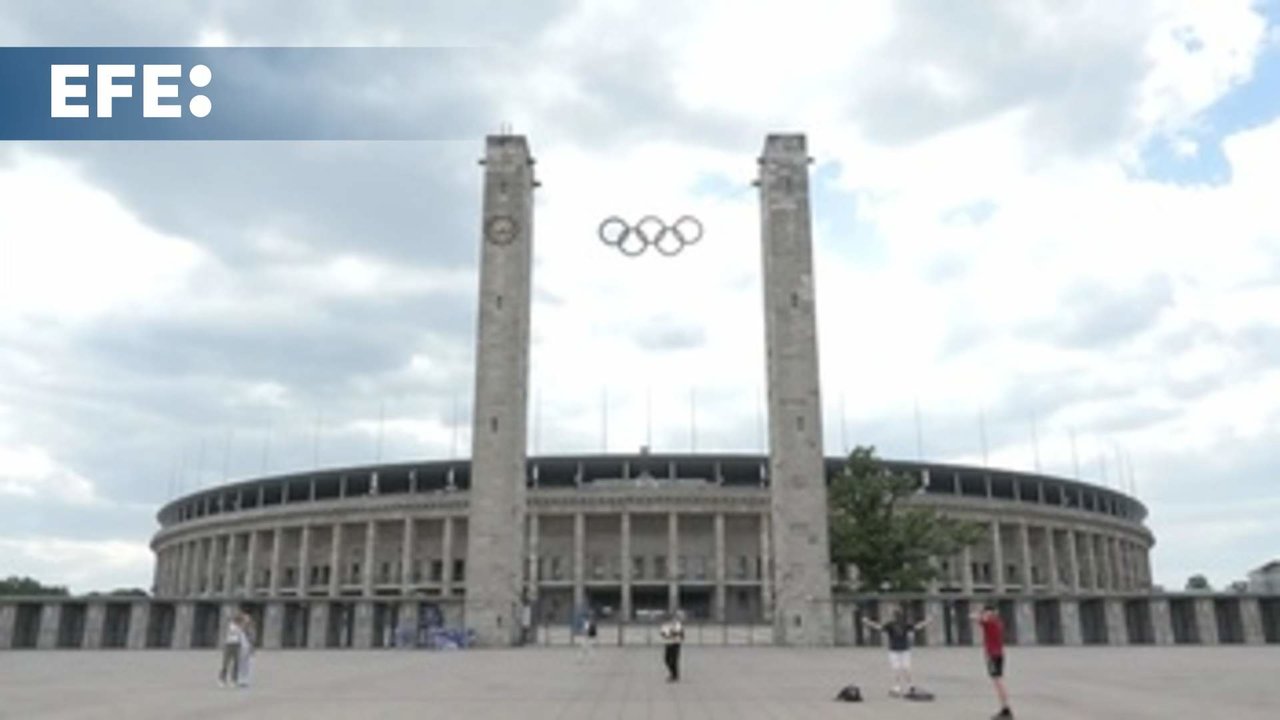 IMÁGENES: JOSÉ MANZANEQUE. La selección española de fútbol se estrenará en la Eurocopa de Alemania 2024 midiéndose a Croacia el próximo 15 de junio en el Estadio Olímpico de Berlín, un escenario marcado por éxitos deportivos y las sombras de la historia germana.