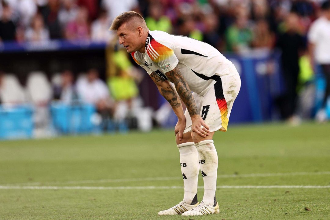 Toni Kroos durante el partido de cuartos de la Eurocopa 2024 entre España y Alemania en Stuttgart, Alemania EFE/EPA/ANNA SZILAGYI