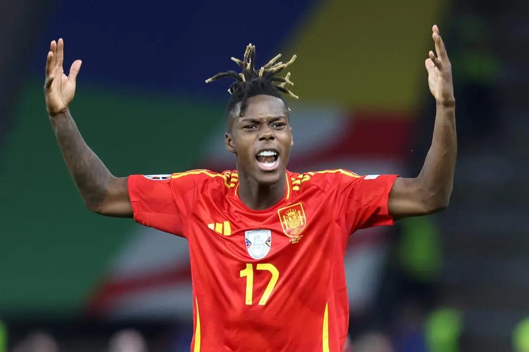 Nico Williams celebra un gol durante la final de la Eurocopa. EFE/EPA/CHRISTOPHER NEUNDORF